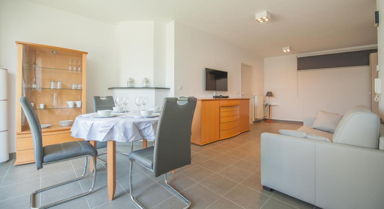 Studio Met Groot Zonneterras Centrum Oostende Экстерьер фото