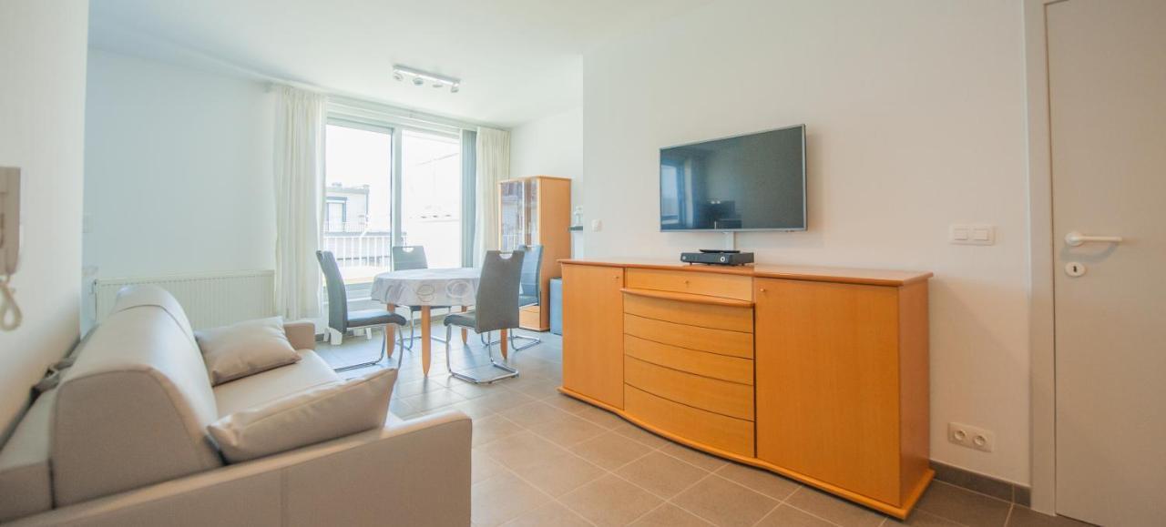 Studio Met Groot Zonneterras Centrum Oostende Экстерьер фото